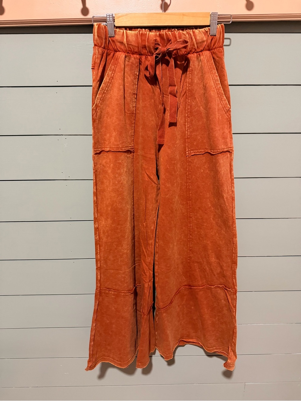 🚨 only large left’ New zenana rust wide leg sweatpants pants - Picture 2 of 3